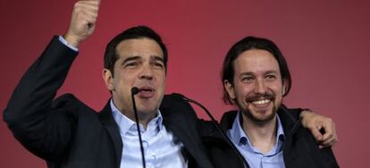 Alexis Tsipras y Pablo Iglesias, durante la visita de este a Grecia el pasado enero.