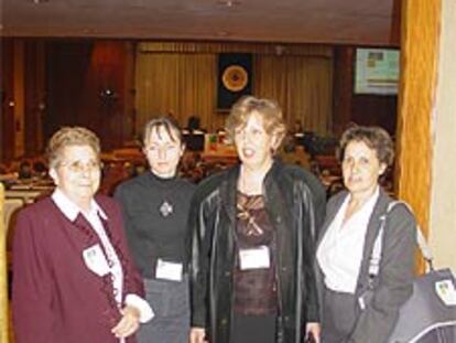 Las alumnas Carmen Rosas, M. José Gallego, Teresa Lozano y Victoriana Marcilla.