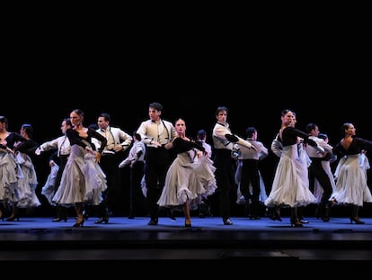 Bailarines en el preestreno de la temporada 22-23 del Ballet Nacional de España, en el Teatro Canal, a 8 de septiembre de 2022, en Madrid (España).