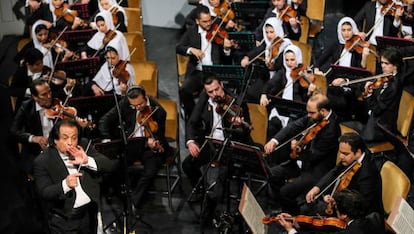 La Orquesta Sinf&oacute;nica de Teher&aacute;n en una actuaci&oacute;n el pasado marzo.