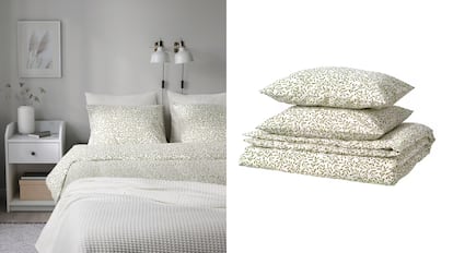 El estampado floral protagoniza este juego de sábanas. IKEA.