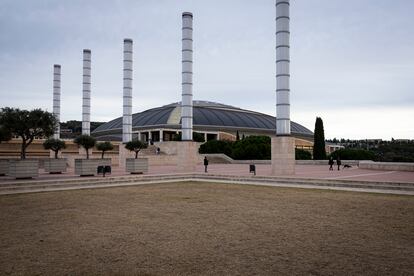 Drought-parched grass at the Barcelona Olympic Park; January 5, 2024.