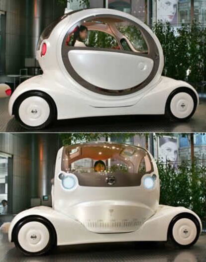 La compañía japonesa presenta un nuevo concepto de coche cuya cabina puede girar sobre un eje de 360 grados para facilitar las maniobras.