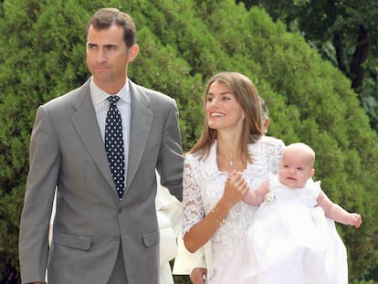 La infanta Sofía, segunda y última hija de los príncipes de Asturias, fue bautizada el 15 de julio de 2007 en el palacio de la Zarzuela.