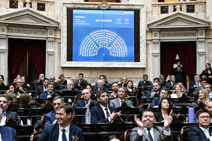 Sesión en la Cámara de Diputados de Argentina en la que se aprobaron operaciones de Crédito Público entre el Poder Ejecutivo y el Fondo Monetario Internacional, en marzo pasado.