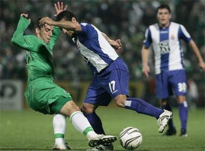 Bokoli lucha por el balón
