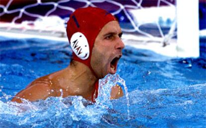 Ángel Andreo, en la portería española de waterpolo.