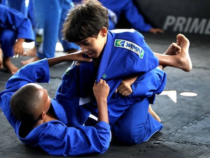 Projeto social de jiu-jitsu para crianças em Salvador, na Bahia.