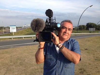 Víctor Díaz Caro en una imagen reciente, como cámara de TVE.