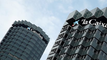 Logo de CaixaBank. REUTERS/Albert Gea