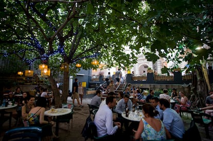 La terraza del bar del Antic Teatre, en Barcelona.