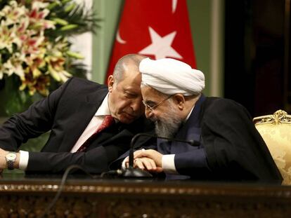 Los presidentes Erdogan y Rohani este mi&eacute;rcoles en Teher&aacute;n.