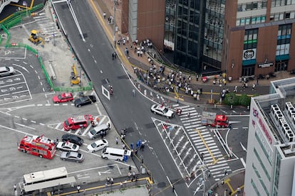 Imagen aérea del lugar donde se produjo el intento de magnicidio contra el ex primer ministro Shinzo Abe. El secretario jefe del Gabinete japonés, Hirokazu Matsuno, ha descrito el atentado como un “acto de barbarie” que “no puede tolerarse”, al confirmar el ataque contra Abe en declaraciones a la prensa. 