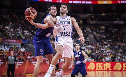 Facundo Campazzo, en una acción del partido.