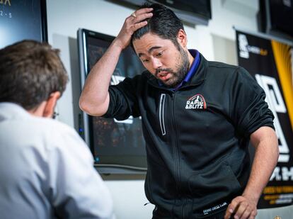 Hikaru Nakamura, durante el torneo Encuentro de Campeones 2019, en el Club de Ajedrez de San Luis (Misuri, EEUU)