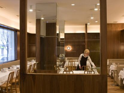 Comedor del restaurante Sudestada, en su nueva ubicación en la calle de Ponzano de Madrid.