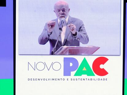El presidente Luiz Inácio Lula da Silva participa en la presentación del nuevo Programa de Aceleración del Crecimiento