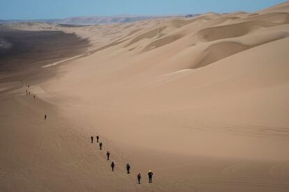 Vista do deserto de Ica na quarta etapa da corrida em 1 de dezembro de 2017.