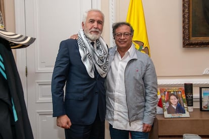 Raouf Almalki y Gustavo Petro