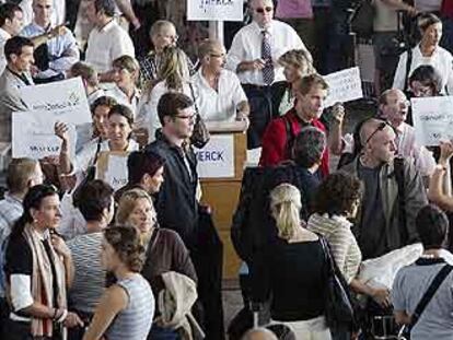 Asistentes al Congreso Mundial de Cardiología en Barcelona.