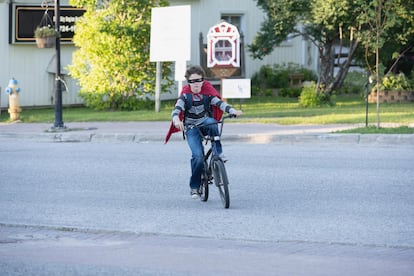 El joven actor Finlay Wojtak-Hissong en una imagen de 'Essex County'.