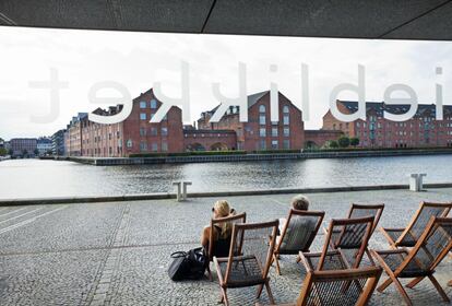 Vista desde la Biblioteca Real Danesa de Copenhague, conocida también como el Diamante negro.