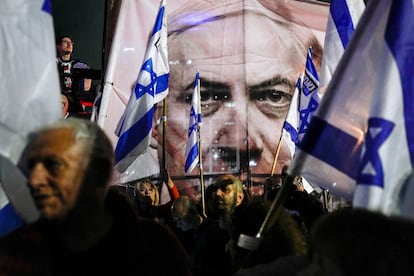 Protesta contra la reforma judicial del primer ministro israelí, Benjamín Netanyahu, el pasado 18 de marzo en Tel Aviv.