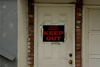 A keep out sign is posted on a home, Wednesday, April 19, 2023, near the house where 84-year-old Andrew Lester shot 16-year-old Ralph Yarl a week earlier in Kansas City, Mo.