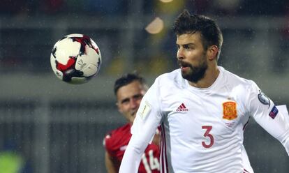 Gerard Piqu&eacute; jugant amb la selecci&oacute; espanyola. 