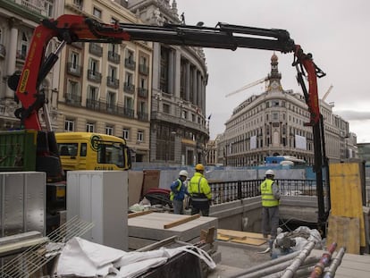 La parada de metro de Sevilla, en la línea 2, cerrada por las obras de la Operación Canalejas.