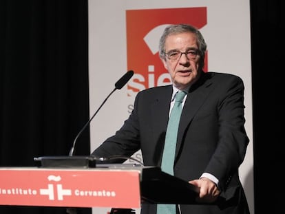 C&eacute;sar Alierta, expresidente de Telef&oacute;nica y consejero de IAG.