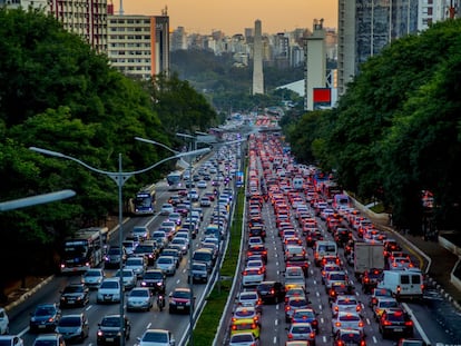 Atascos en São Paulo (Brasil), en enero de 2023.