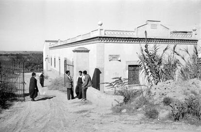 Emma Goldman en Aragón, 1936. Archivo OPE-CNTDAI, IISH.