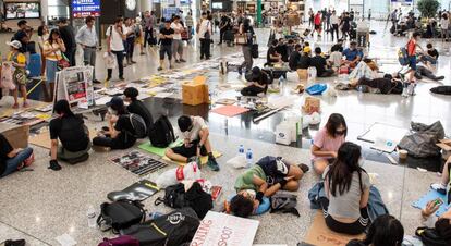 El aeropuerto de Hong Kong durante las protestas pro democráticas