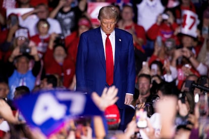 Trump, en un momento de su participación en un mitin en Novi (Michigan), el 26 de octubre.