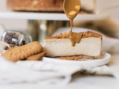 El cheesecake de JonCake también lleva crema de Lotus.