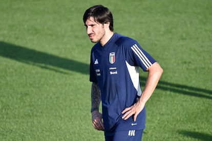 Sandro Tonali, durante un entrenamiento reciente con Italia