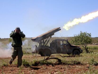 Un miliciano de Ahrar al Sham en Idlib en abril pasado.