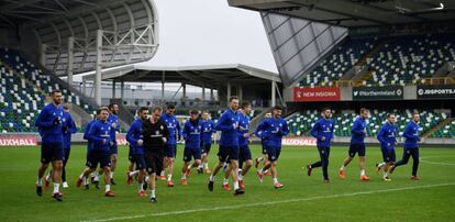 Entrenamiento de Irlanda del Norte en Belfast.