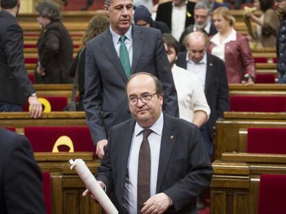 Iceta i García Albiol durant un Ple en el Parlament.