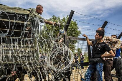 Frontera entre Hungr&iacute;a y Serbia. Septiembre de 2015.