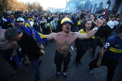 Los seguidores de Boca Juniors en la 'fan zone' en Madrid.