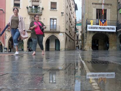 Una estelada a l'Ajuntament de Vic.