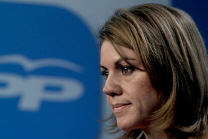 La secretaria general del PP, María Dolores de Cospedal, ha analizado, tras la reunión de la Ejecutiva Nacional, el paso dado por la izquierda <i>abertzale</i>.