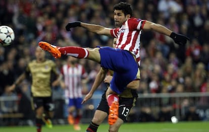 Diego Costa marca el 1 a 0 de volea