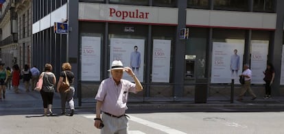 Sucursal del Banco popular.