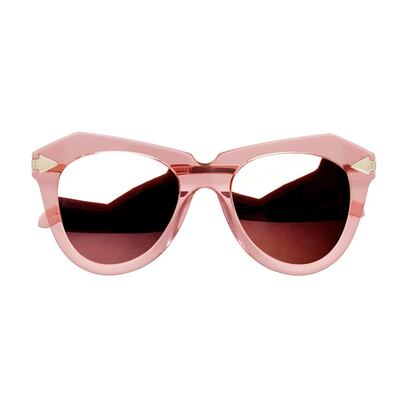 Gafas de sol de Karen Walker, 300 euros.