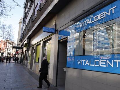 Advent planea invertir 200 millones en Vitaldent para crear un gigante dental