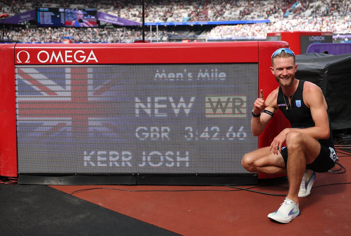 Josh Kerr lleva el récord de la milla al siglo XXI con una marca de 3m 42,66s