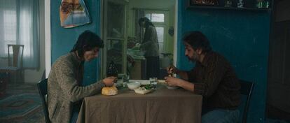 Una escena de la película 'The pigeon', ganadora de la Palma de Oro de la Mostra.